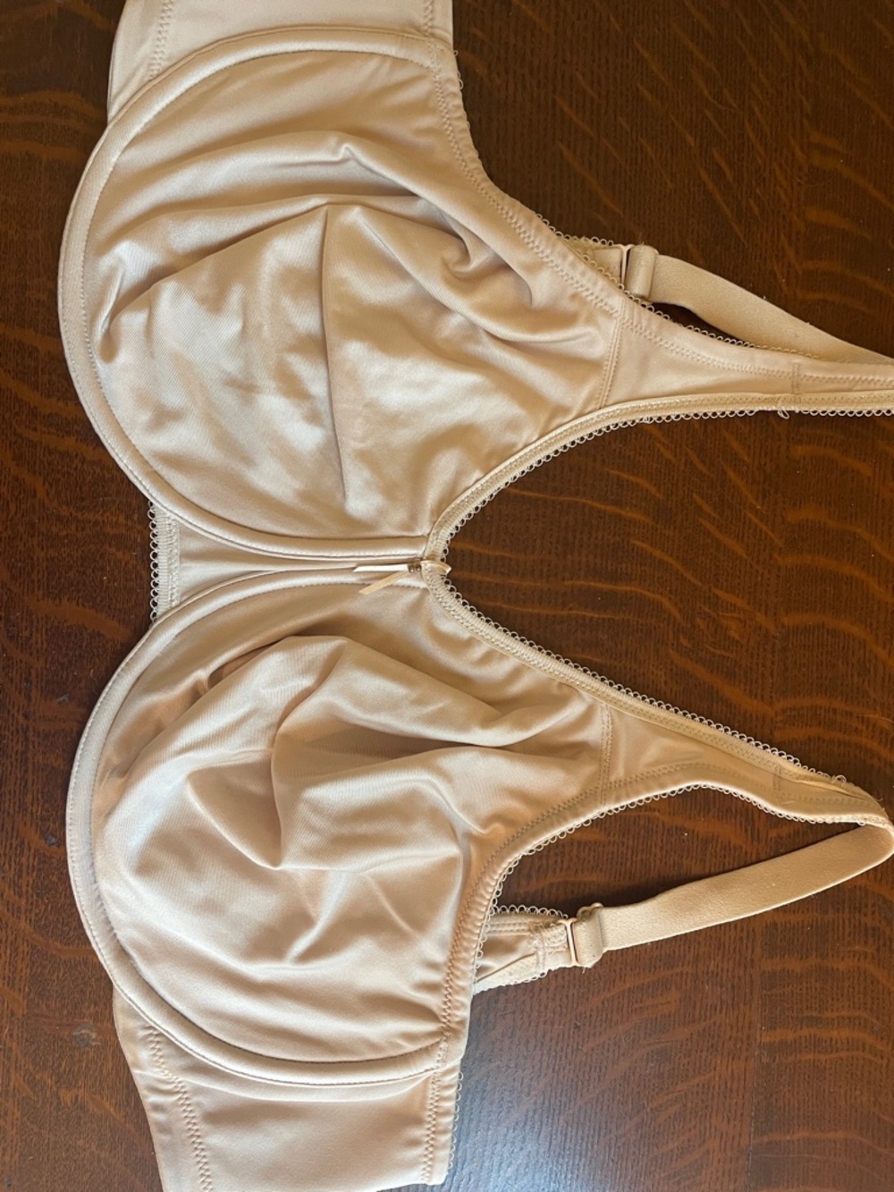 Wacoal Beige/Nude Satin Full-Cup Underwire Bra
